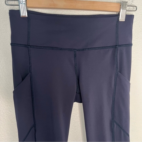 Lululemon Speed Tight V Deep Indigo 4 - Picture 13 of 15